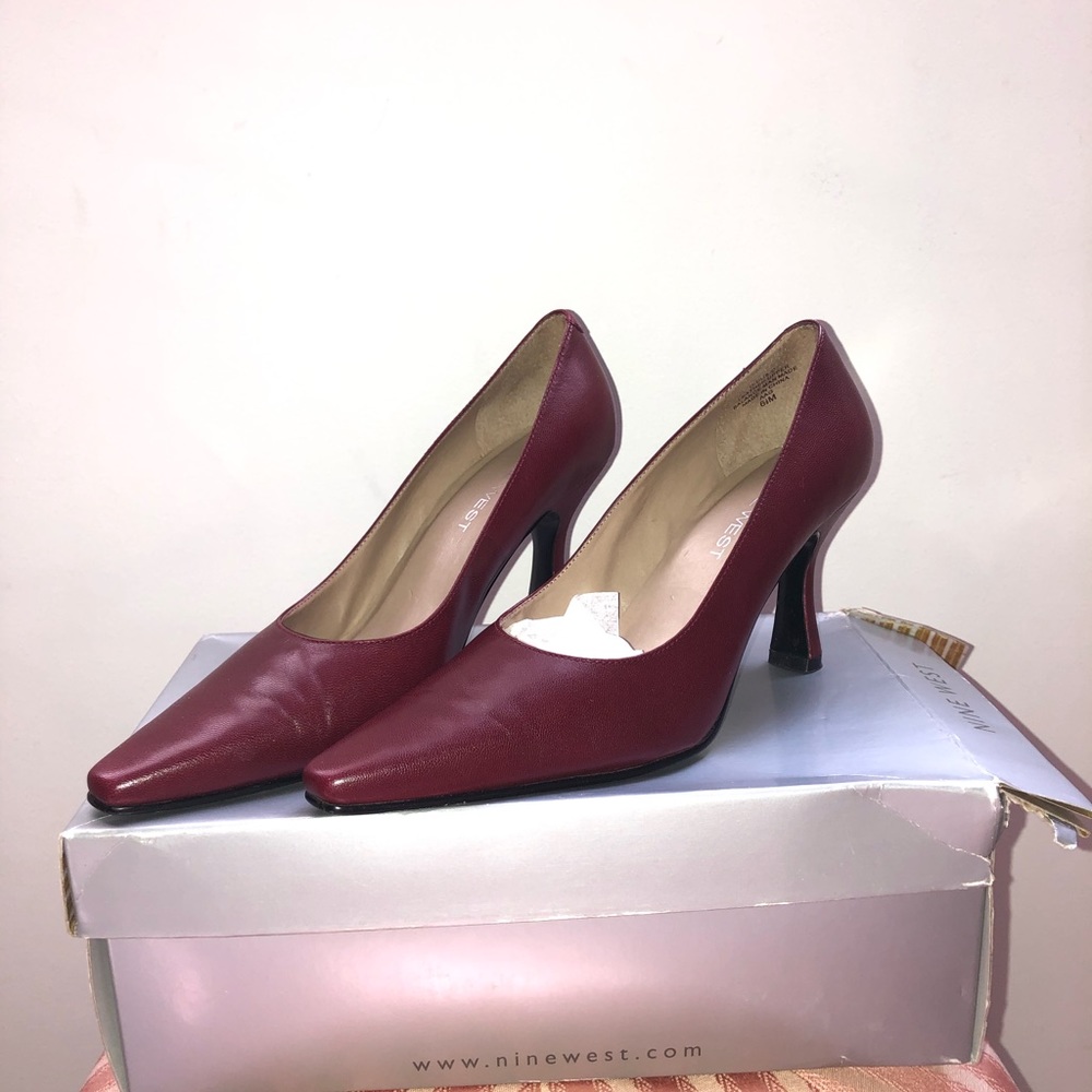 Vintage Nine West Maroon Heels